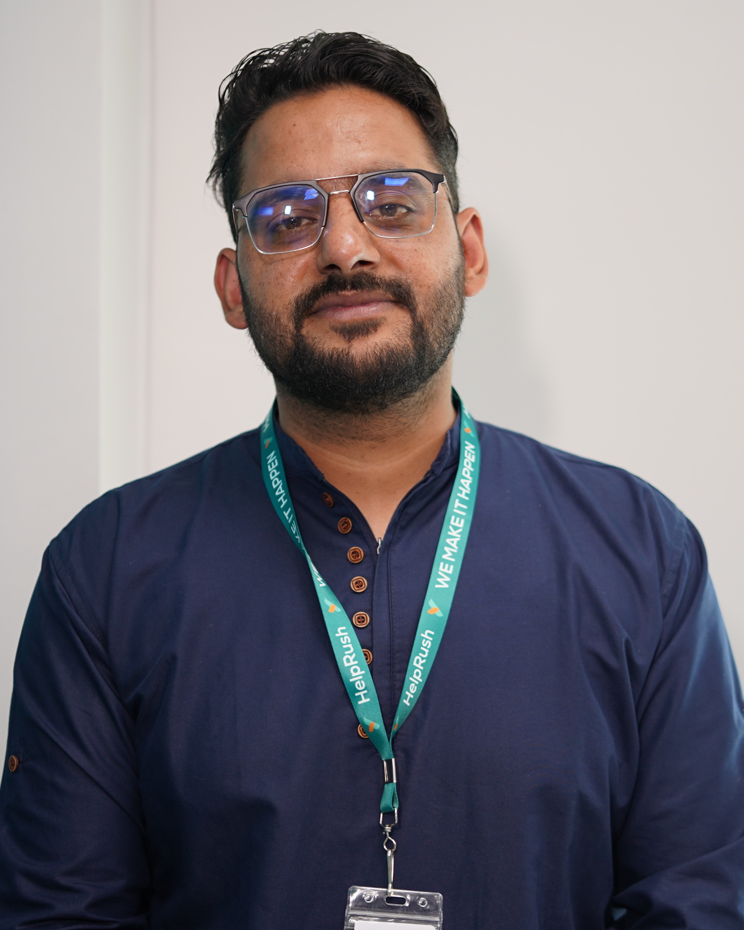 Muneeb Ashraf Dar — verified HelpRush pro